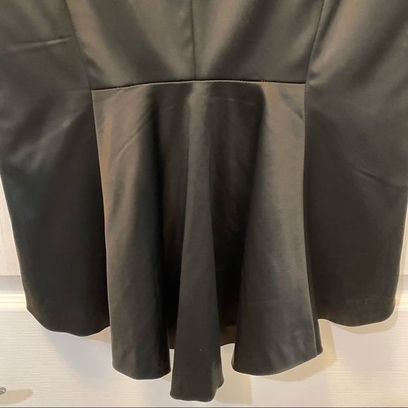 Marciano black Asymmetrical Satin pencil skirt size 4 - Picture 3 of 8